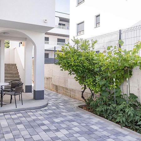 Apartments Veronika Trogir Eksteriør bilde
